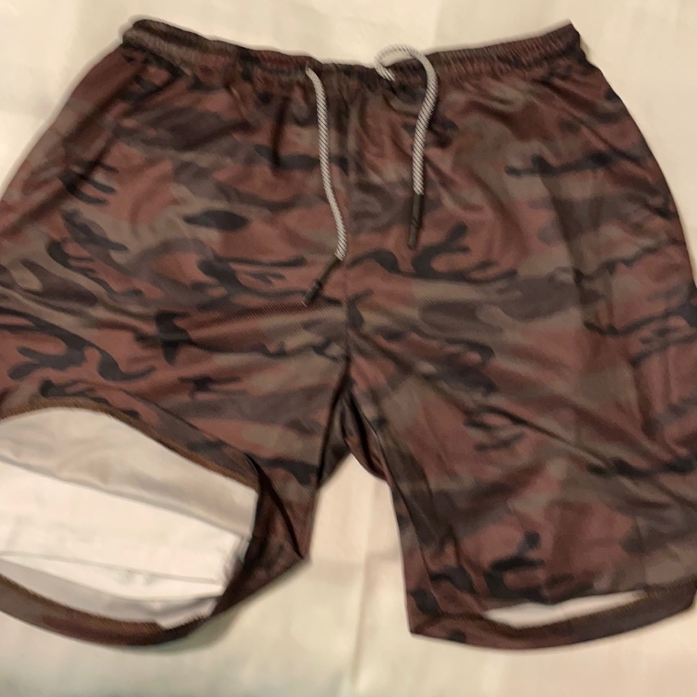 Camouflage athletic shorts